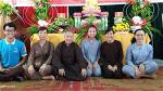 su-co-quang-khiet-chup-hinh-luu-niem-voi-doan-chung-toi