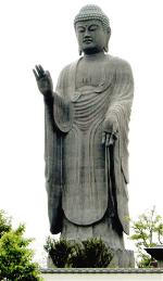 the-ushiku-daibutsu-amitabha