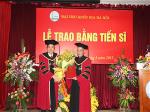 tt-thich-minh-tri-hoang-van-thang-don-nhan-bang-tien-si