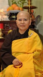 thich-nu-hang-nhu