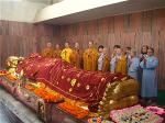 ton-tuong-duc-phat-niet-ban