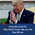 trump-chap-tay-chao