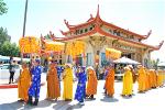 vu-lan-chua-hue-quang